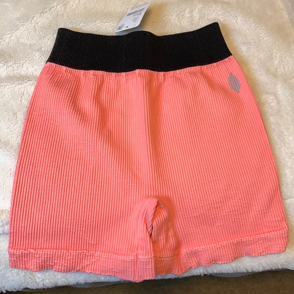 NWT Free People Seamless Shorts - Picture 1 of 5